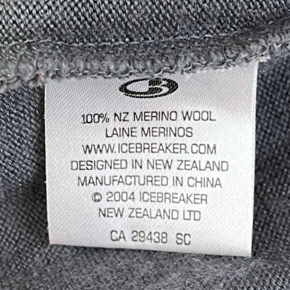 Icebreaker Sport Mens 100%‎ Merino Wool 1/4 Zip Pullover Sweater XL Gray Stripes - Picture 4 of 11